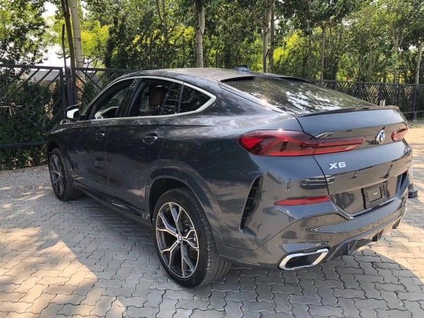 2020款宝马x6 2020款宝马x6m试驾视频