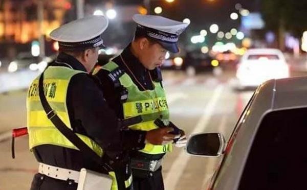 怎么避免交警查驾照 交警会不会无缘无故查驾照