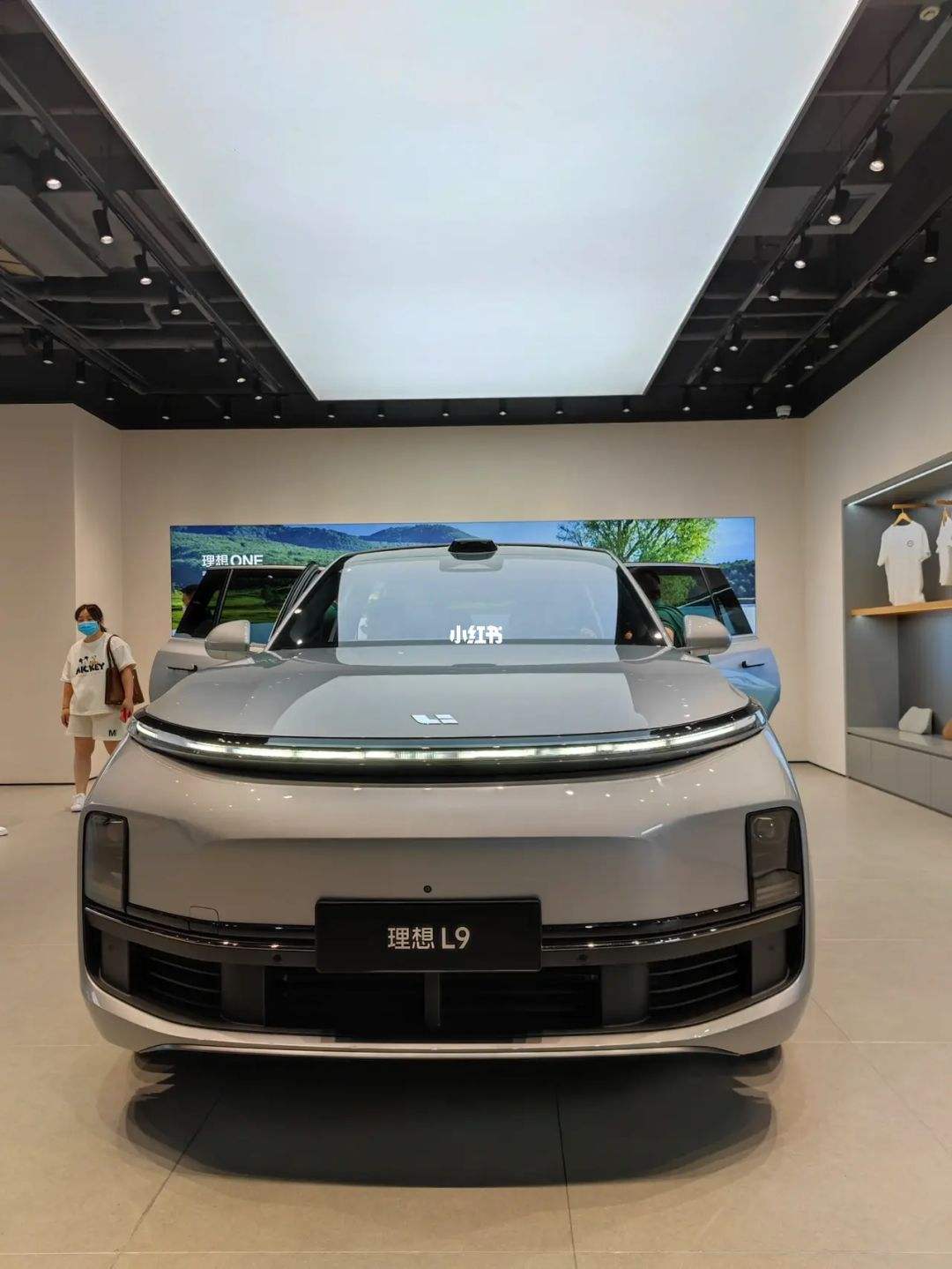 杭州银色理想l9转 杭州银色理想l9转卖