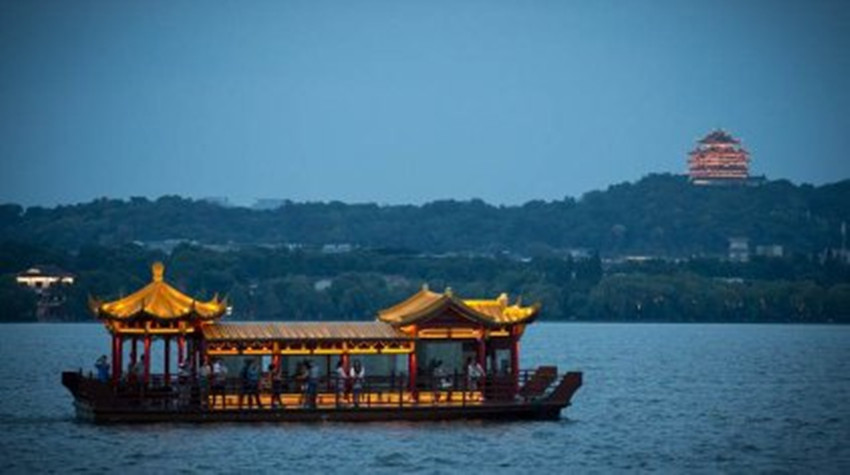 杭州西湖游船价格 杭州西湖游船价格表