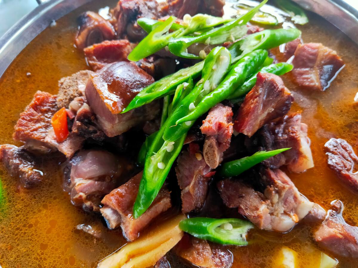 腊兔火锅的做法 腊兔火锅的做法和配料