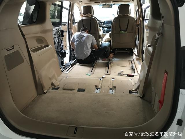 上海别克gl8地板改装店 上海别克gl8地板改装店电话