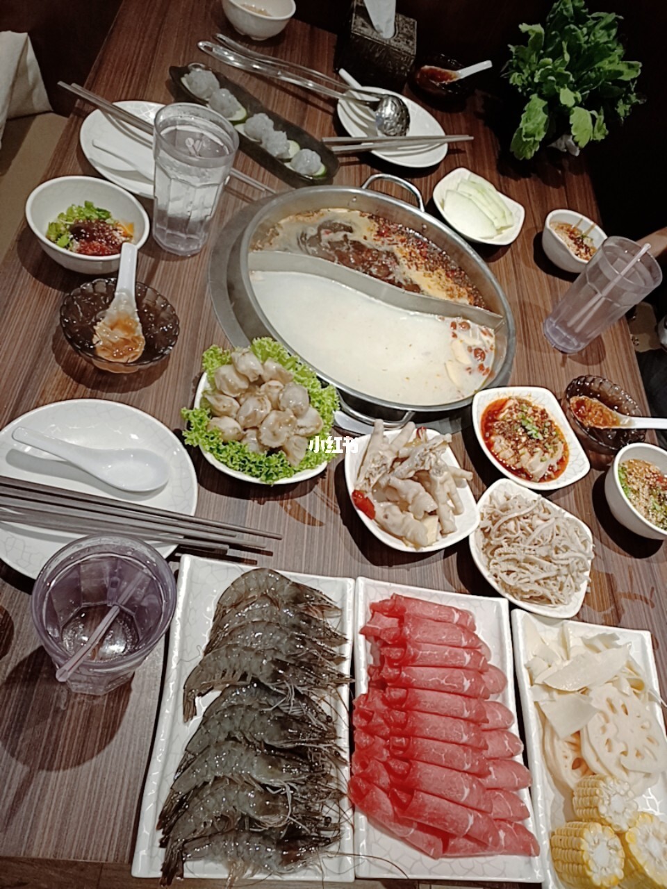 快乐老家火锅 快乐老家火锅店电话