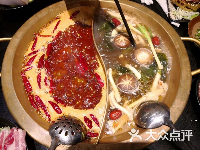 冬生老火锅 冬生老火锅和佩姐火锅
