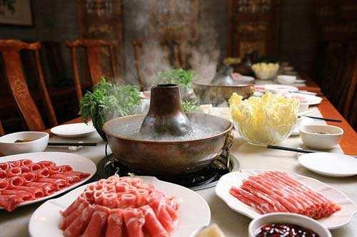 冬天吃火锅 冬天吃火锅怎么发朋友圈