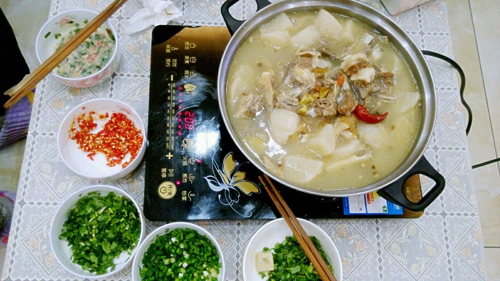 萝卜火锅的做法 胡萝卜煮火锅的做法