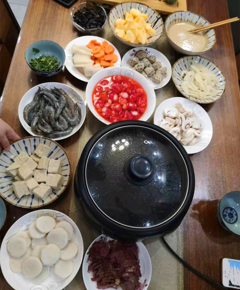 火锅需要准备什么 火锅需要准备什么材料清单
