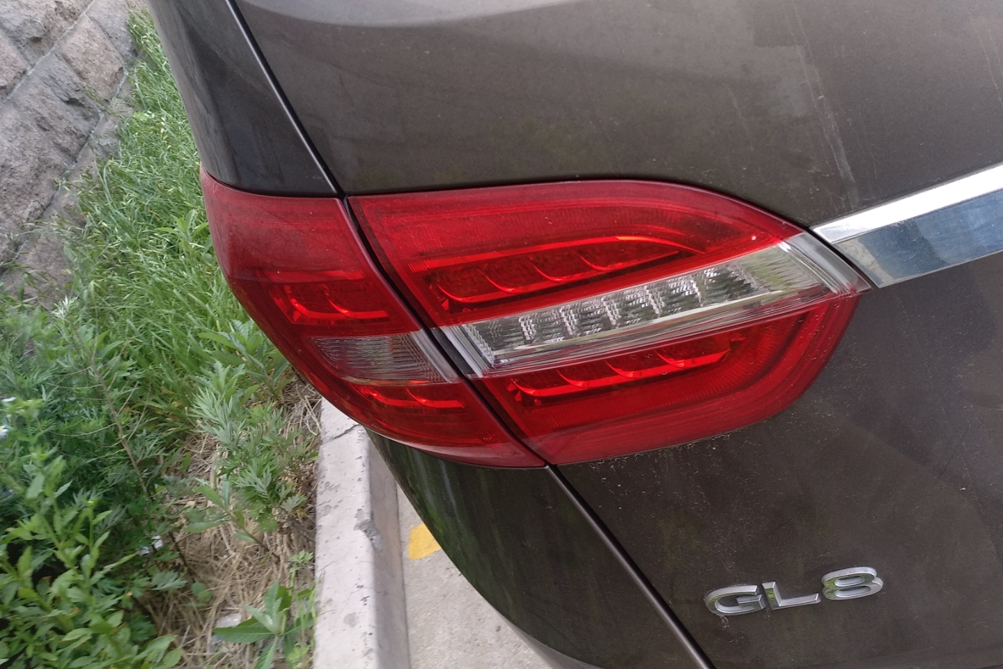 别克gl8选白色还是红色 别克gl8选白色还是红色好 别克gl8选白色还是红色 别克gl8选白色还是红色好
