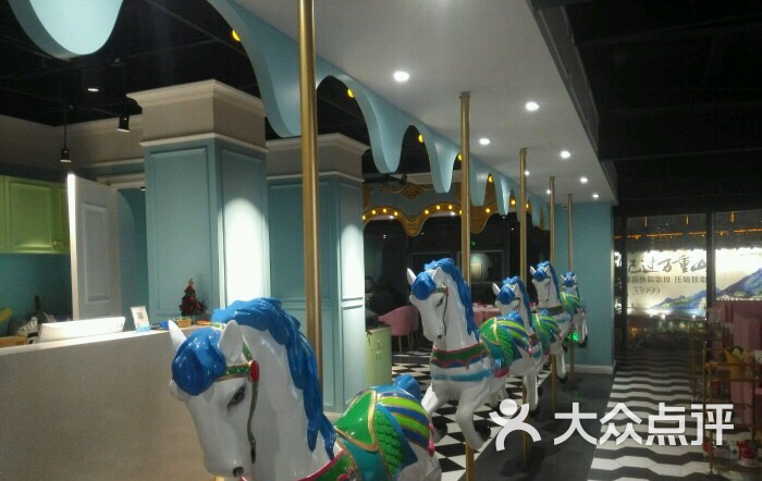 重庆越光宝盒火锅 重庆越光宝盒火锅地址