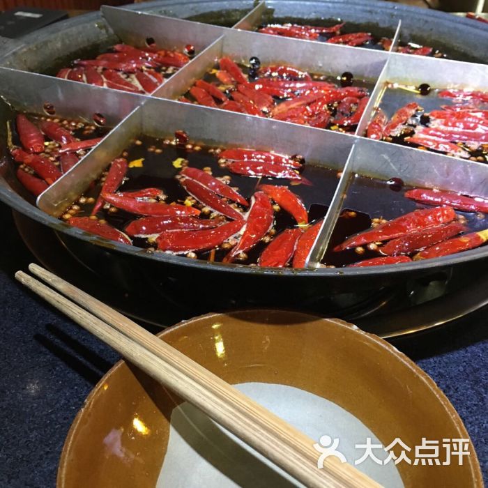 观音桥佩姐老火锅 佩姐老火锅投诉电话