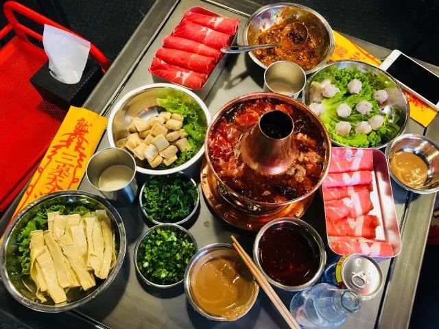 吃火锅拉肚子 吃火锅拉肚子肛门火辣辣的疼