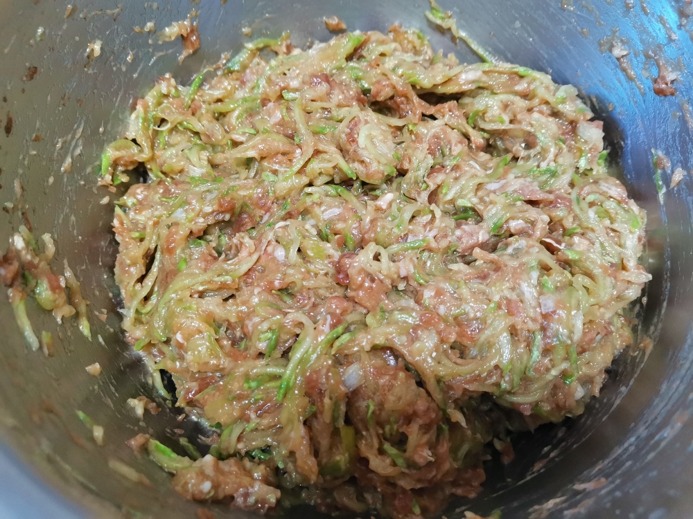 猪肉水饺馅怎么调 猪肉水饺馅怎么调才好吃