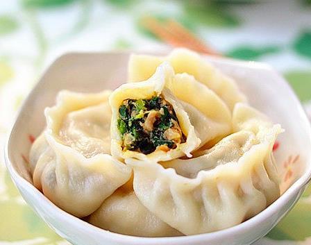 孕妇可以吃荠菜水饺吗 孕妇初期可以吃荠菜水饺吗