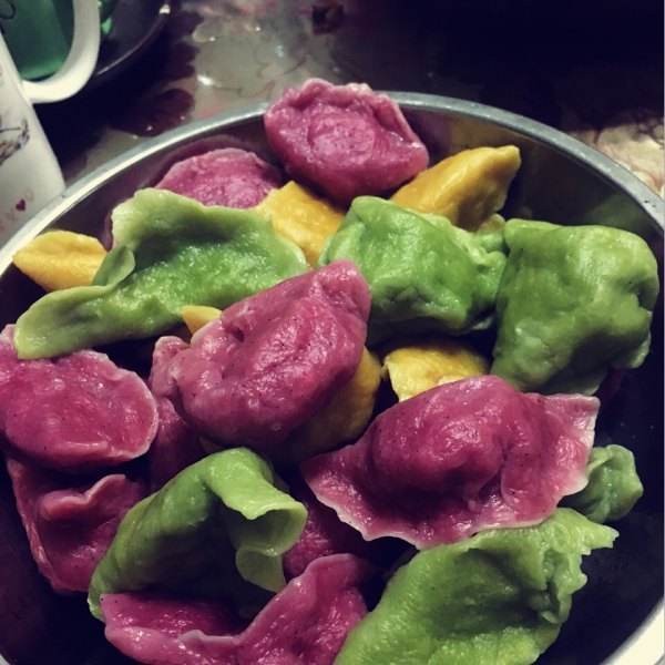 黑米面水饺 黑米面饺子皮