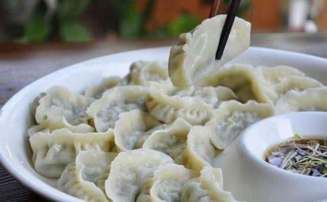 酸菜水饺的做法 酸菜水饺怎么做好吃窍门