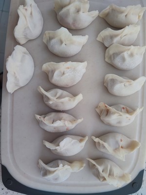 马蹄鲜肉水饺馅的做法 马蹄鲜肉水饺馅的做法大全