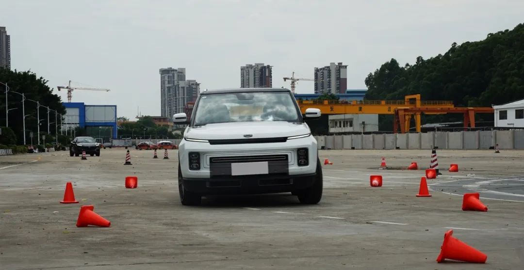 吉利icon跟长安 长安unit跟吉利icon