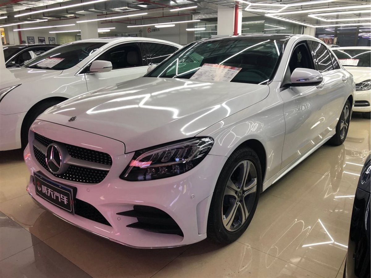 奔驰车260价格及图片 汽车奔驰260价格及图片