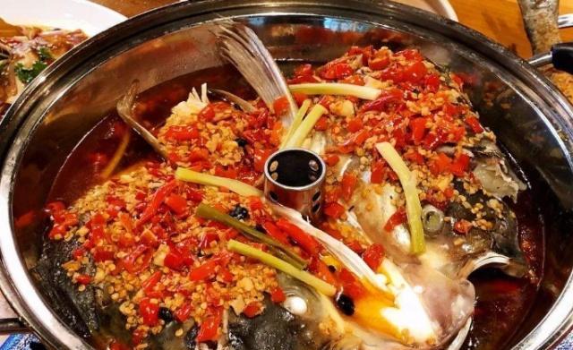 国庆去哪吃麻辣鱼头好点 国庆去哪吃麻辣鱼头好点呢
