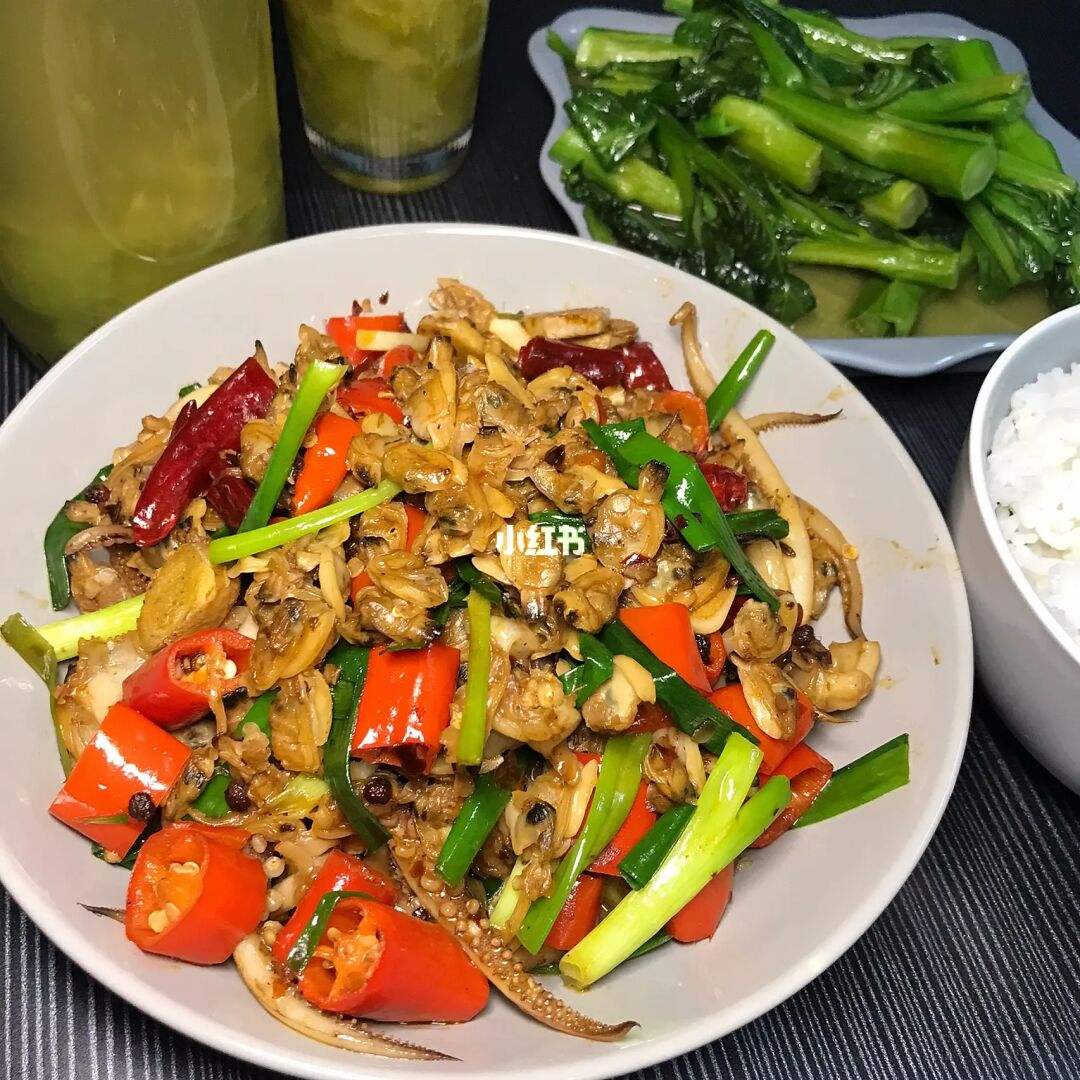 花甲鱿鱼须凉拌怎么做才好吃 花甲鱿鱼须凉拌怎么做才好吃窍门