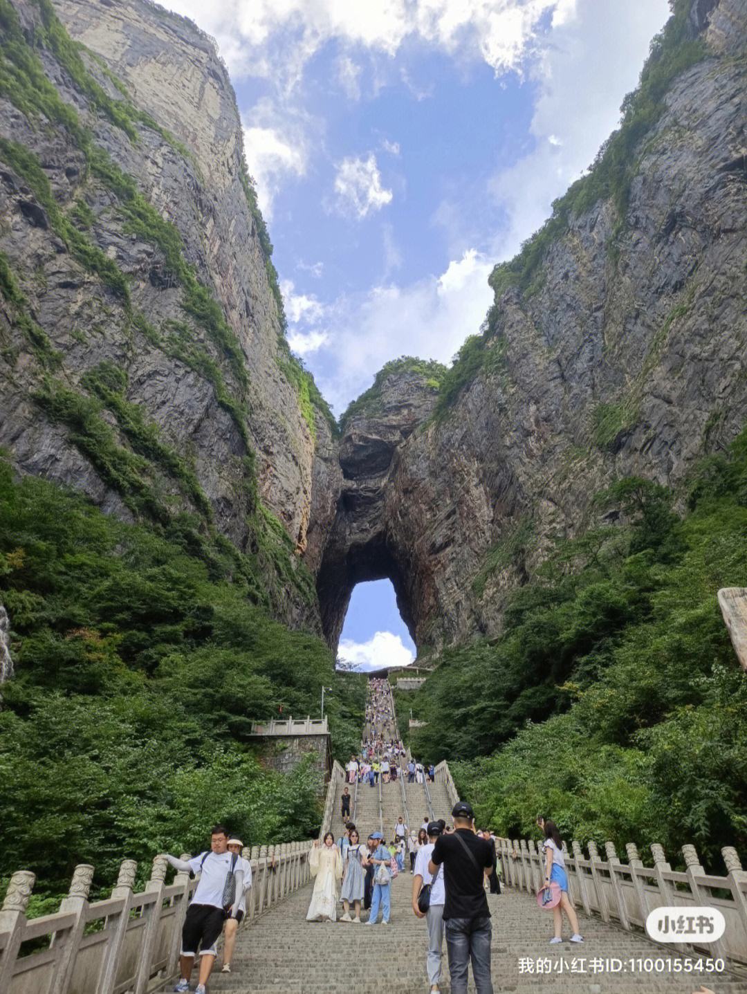 张家界二日游旅游攻略 张家界2日游攻略必去的三个景点